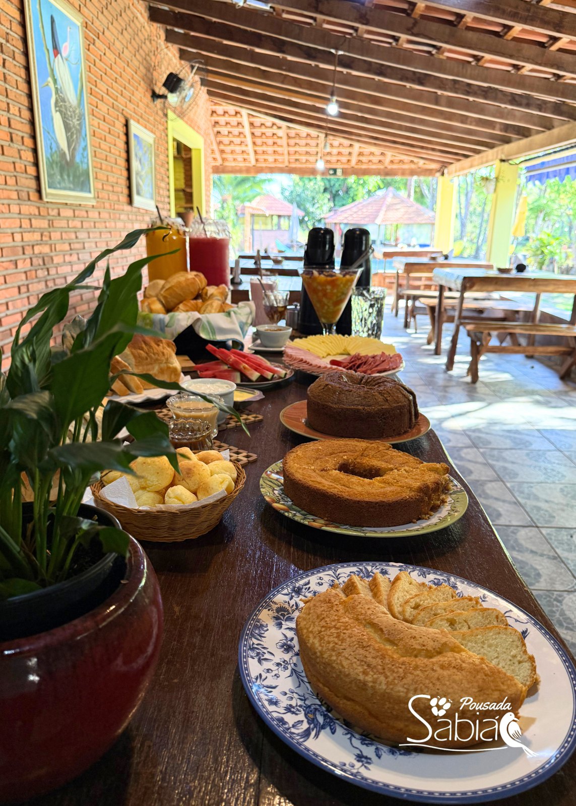 Ambiente do café da manhã na Pousada Sabiá